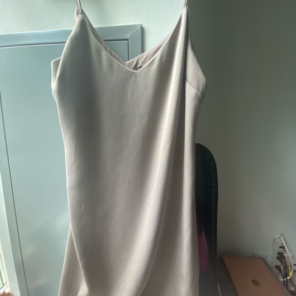 Summer blow out $30!! Brunching outfit bundle 🍾 🍝 dress w/ bag & Shoe. - Picture 6 of 14